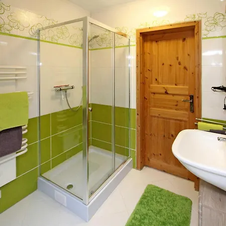 Ferienwohnung Userin Apartment *